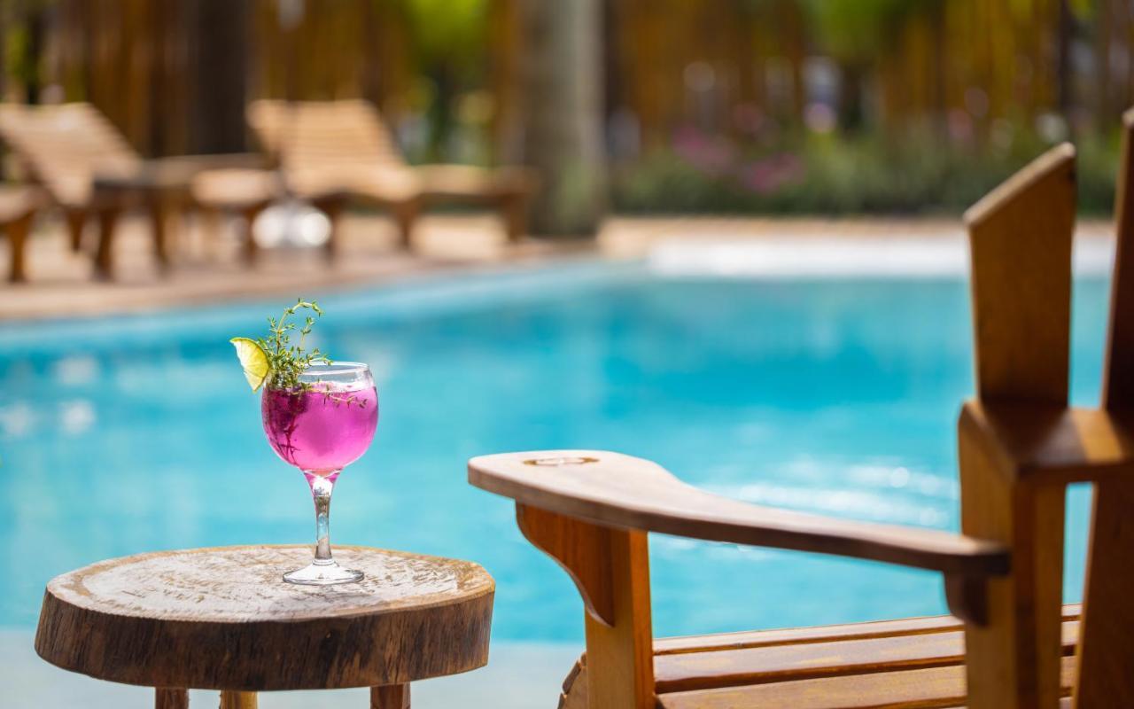Mandala Beach Hotel 우바투바 외부 사진